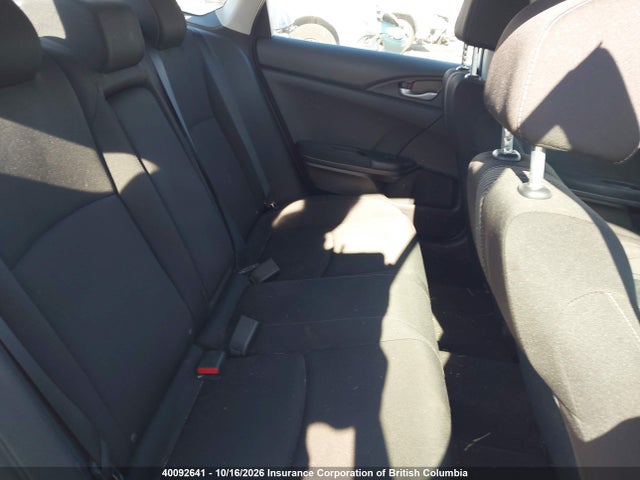 Honda Civic 2018 2HGFC2E57JH007513 Image 8