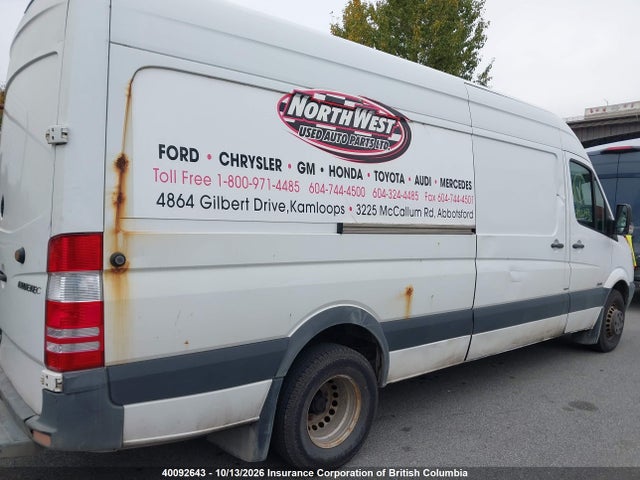 40092643 :رقم المزاد ، WD3BF1CC6D5810724 vin ، 2013 Mercedes-benz Sprinter 3500 مزاد بيع