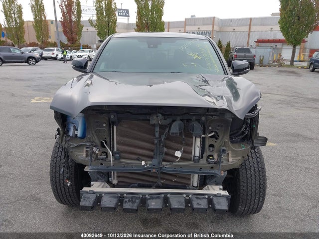2022 Toyota Tacoma მანქანა იყიდება აუქციონზე, vin: 3TYCZ5AN0NT084307, აუქციონის ნომერი: 40092649