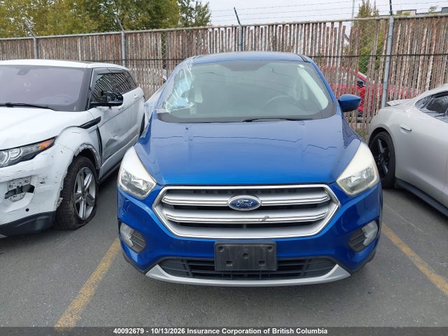 Продажа на аукционе авто 2017 Ford Escape Se, vin: 1FMCU9GD1HUE80838, номер лота: 40092679