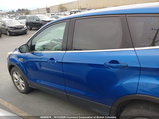 Продажа на аукционе авто 2017 Ford Escape Se, vin: 1FMCU9GD1HUE80838, номер лота: 40092679