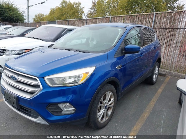 Продажа на аукционе авто 2017 Ford Escape Se, vin: 1FMCU9GD1HUE80838, номер лота: 40092679