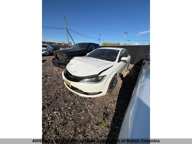 2015 Chrysler 200 მანქანა იყიდება აუქციონზე, vin: 1C3CCCBG6FN739535, აუქციონის ნომერი: 40092682