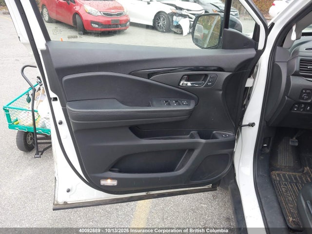 2022 Honda Pilot მანქანა იყიდება აუქციონზე, vin: 5FNYF6H98NB504487, აუქციონის ნომერი: 40092689
