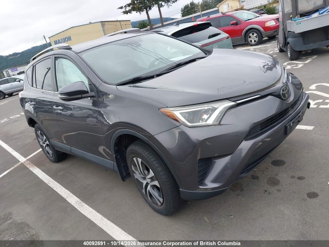 Продажа на аукционе авто 2017 Toyota Rav4, vin: 2T3BFREV1HW632920, номер лота: 40092691