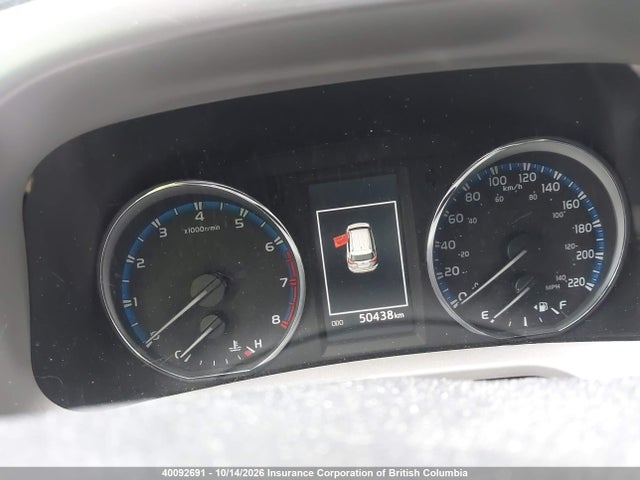 40092691 :رقم المزاد ، 2T3BFREV1HW632920 vin ، 2017 Toyota Rav4 مزاد بيع