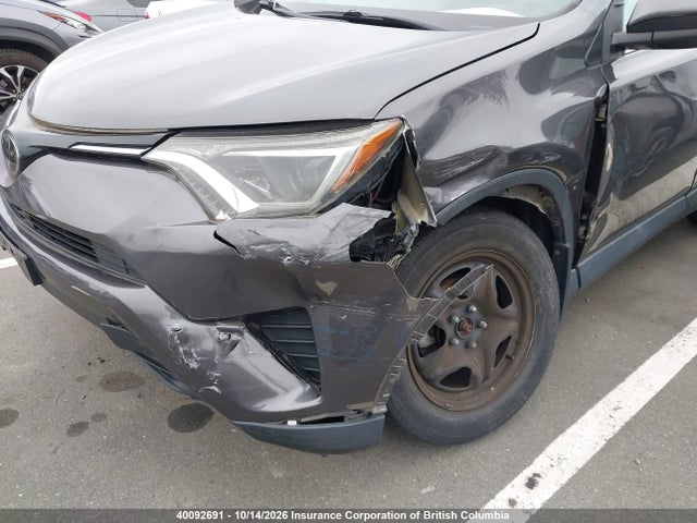 40092691 :رقم المزاد ، 2T3BFREV1HW632920 vin ، 2017 Toyota Rav4 مزاد بيع