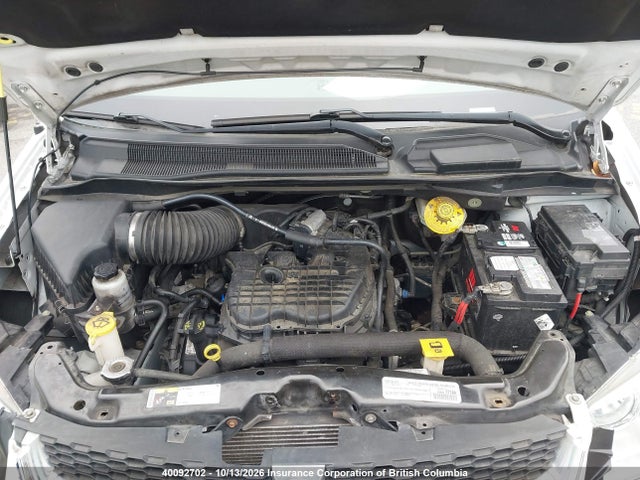 2015 Dodge Grand Caravan Crew მანქანა იყიდება აუქციონზე, vin: 2C4RDGDGXFR701025, აუქციონის ნომერი: 40092702