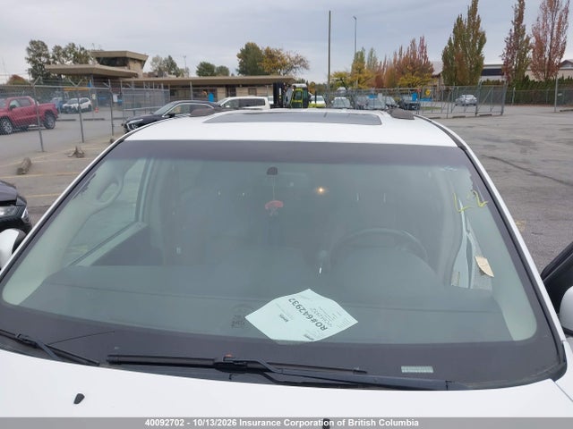 2015 Dodge Grand Caravan Crew მანქანა იყიდება აუქციონზე, vin: 2C4RDGDGXFR701025, აუქციონის ნომერი: 40092702