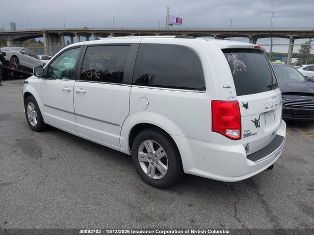 2015 Dodge Grand Caravan Crew მანქანა იყიდება აუქციონზე, vin: 2C4RDGDGXFR701025, აუქციონის ნომერი: 40092702