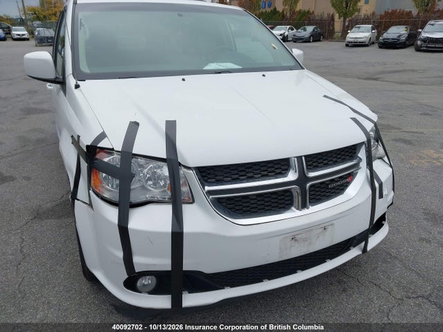 2015 Dodge Grand Caravan Crew მანქანა იყიდება აუქციონზე, vin: 2C4RDGDGXFR701025, აუქციონის ნომერი: 40092702