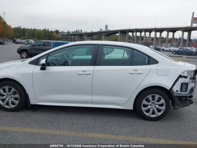Продажа на аукционе авто 2020 Toyota Corolla Le, vin: 5YFBPRBE0LP138391, номер лота: 40092704