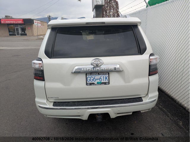 Toyota 4RUNNER SR5 2018 JTEBU5JR1J5578843 Image 18