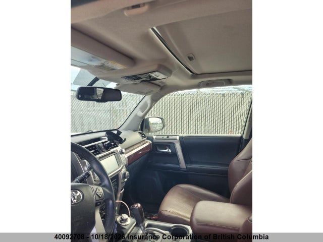 Toyota 4RUNNER SR5 2018 JTEBU5JR1J5578843 Image 8