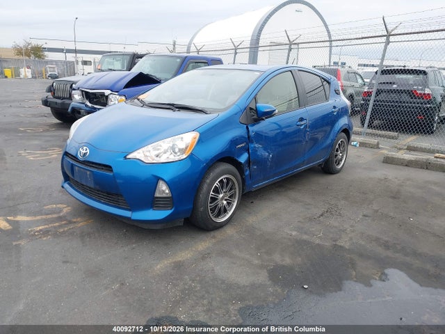40092712 :رقم المزاد ، JTDKDTB36E1572696 vin ، 2014 Toyota Prius مزاد بيع