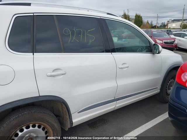 40092715 :رقم المزاد ، WVGJV3AX6EW044930 vin ، 2014 Volkswagen Tiguan S/se/sel/r-line مزاد بيع