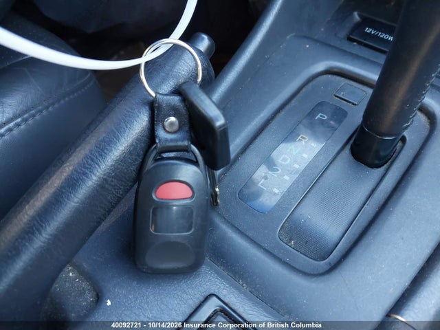 2000 Toyota Camry მანქანა იყიდება აუქციონზე, vin: 2T1FF22PXYC807917, აუქციონის ნომერი: 40092721