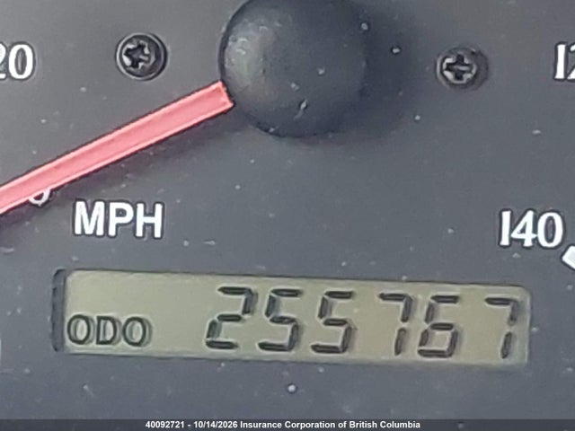 2000 Toyota Camry მანქანა იყიდება აუქციონზე, vin: 2T1FF22PXYC807917, აუქციონის ნომერი: 40092721