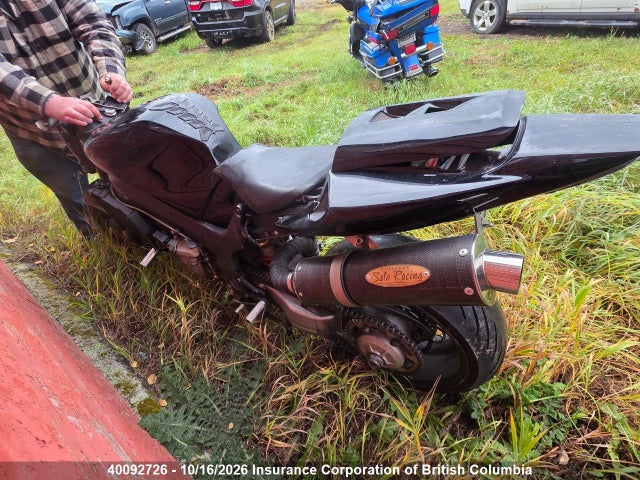 Продажа на аукционе авто 2000 Honda Rvt1000 R, vin: JH2SC4526YM000260, номер лота: 40092726