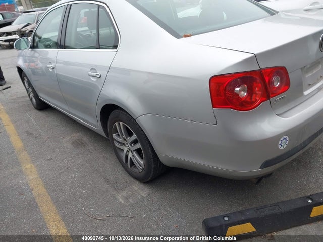 Продажа на аукционе авто 2006 Volkswagen Jetta, vin: 3VWSF71K56M616411, номер лота: 40092745