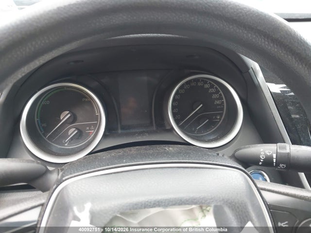 40092751 :رقم المزاد ، 4T1C31AK5NU590220 vin ، 2022 Toyota Camry مزاد بيع