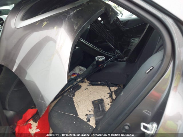 40092751 :رقم المزاد ، 4T1C31AK5NU590220 vin ، 2022 Toyota Camry مزاد بيع