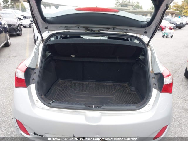 Продажа на аукционе авто 2014 Hyundai Elantra Gt, vin: KMHD35LH5EU179736, номер лота: 40092757