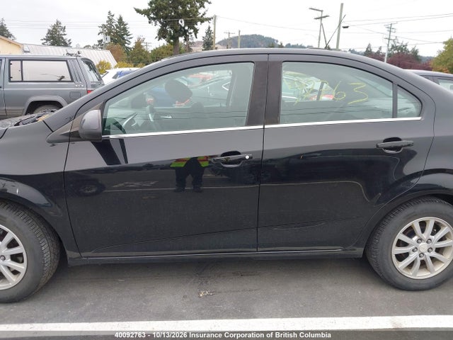 Продаж на аукціоні авто 2018 Chevrolet Sonic, vin: 1G1JD5SH4J4108357, номер лоту: 40092763