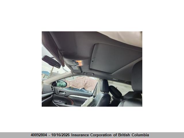 5TDJKRFH3FS221033 Toyota Highlander Xle