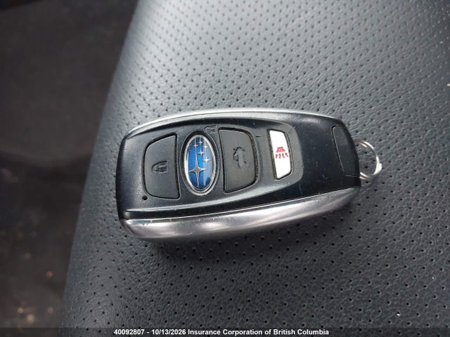 40092807 :رقم المزاد ، 4S3BNFN63H3054820 vin ، 2017 Subaru Legacy 3.6r Limited مزاد بيع