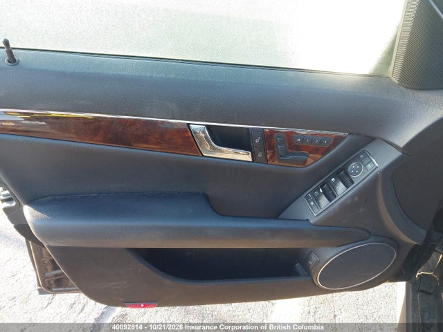 Продажа на аукционе авто 2010 Mercedes-benz C 300, vin: WDDGF5EB1AF433741, номер лота: 40092814