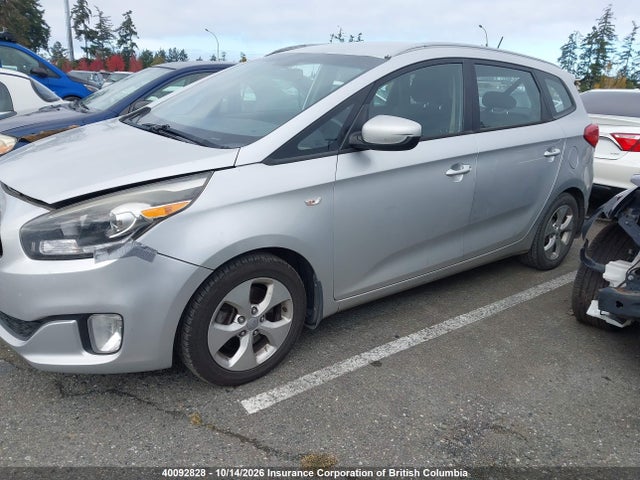 KIA Rondo 2014 KNAHT8A38E7023491 Image 14