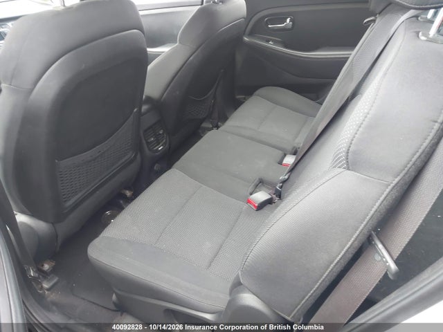 KIA Rondo 2014 KNAHT8A38E7023491 Image 8
