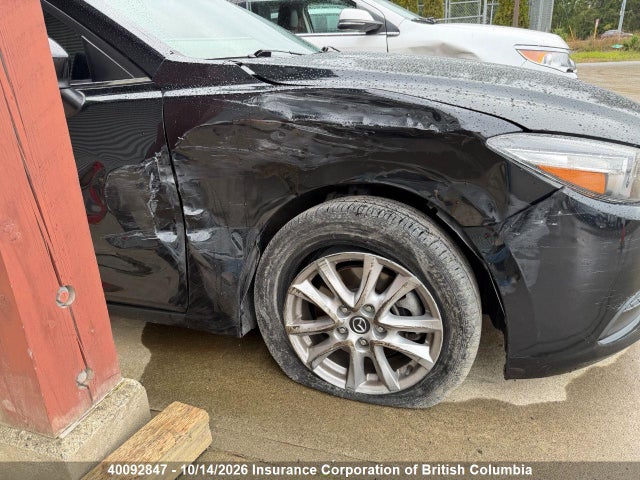 Продаж на аукціоні авто 2018 Mazda 3 Gs, vin: 3MZBN1V75JM237181, номер лоту: 40092847