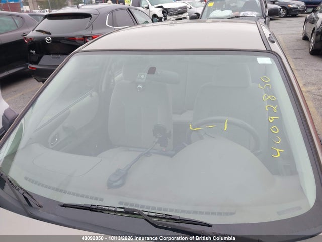 Aukcja sprzedaży 2000 Mazda 323, vin: JM1BJ2220Y0301055, numer aukcji: 40092850
