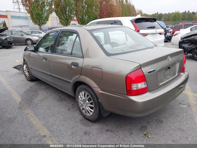 Aukcja sprzedaży 2000 Mazda 323, vin: JM1BJ2220Y0301055, numer aukcji: 40092850
