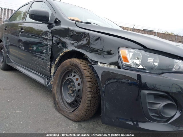 40092854 :رقم المزاد ، JA32U2FU2HU603781 vin ، 2017 Mitsubishi Lancer Es مزاد بيع