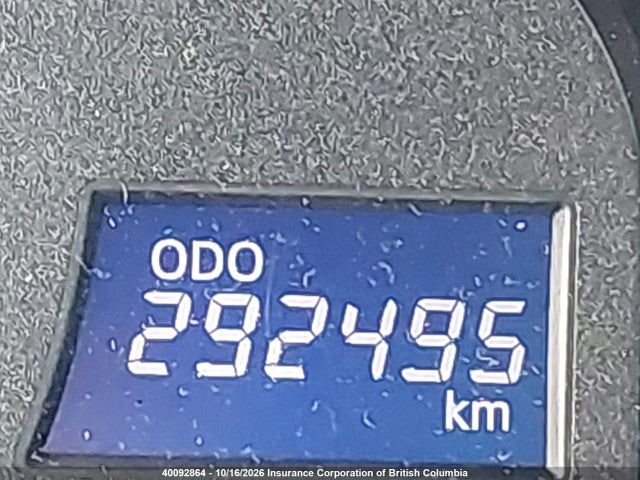 40092864 :رقم المزاد ، 4T1BK1FK4CU006023 vin ، 2012 Toyota Camry مزاد بيع