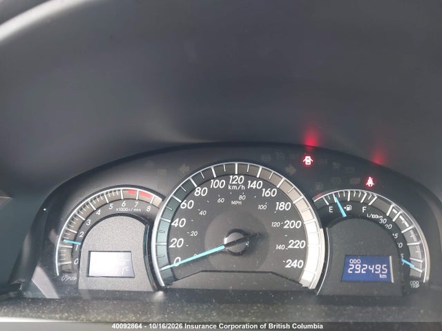 40092864 :رقم المزاد ، 4T1BK1FK4CU006023 vin ، 2012 Toyota Camry مزاد بيع