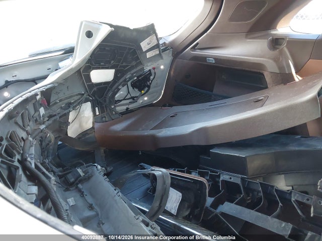 40092887 :رقم المزاد ، WP1AA2AY7NDA07561 vin ، 2022 Porsche Cayenne مزاد بيع