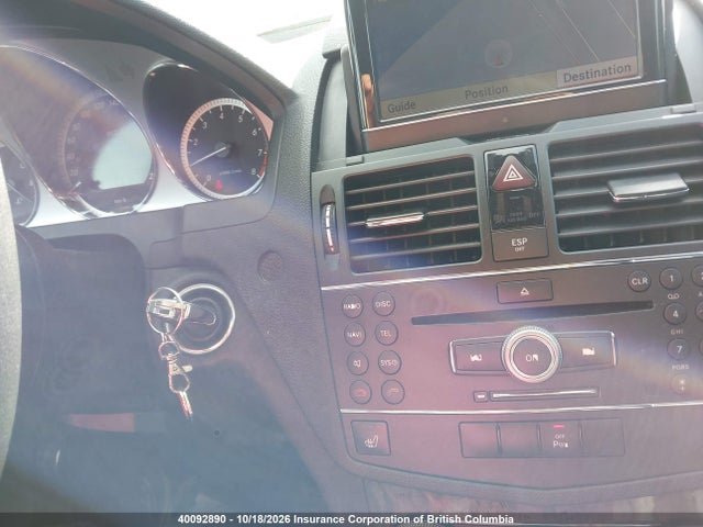 40092890 :رقم المزاد ، WDDGF87XX9F321669 vin ، 2009 Mercedes-benz C 350 4matic مزاد بيع