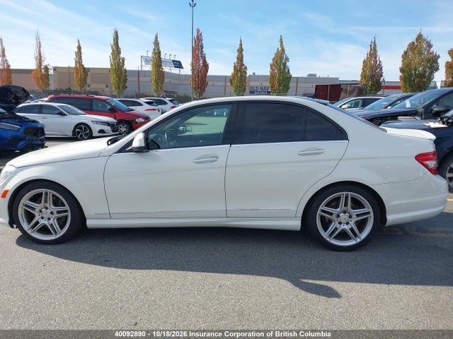 40092890 :رقم المزاد ، WDDGF87XX9F321669 vin ، 2009 Mercedes-benz C 350 4matic مزاد بيع