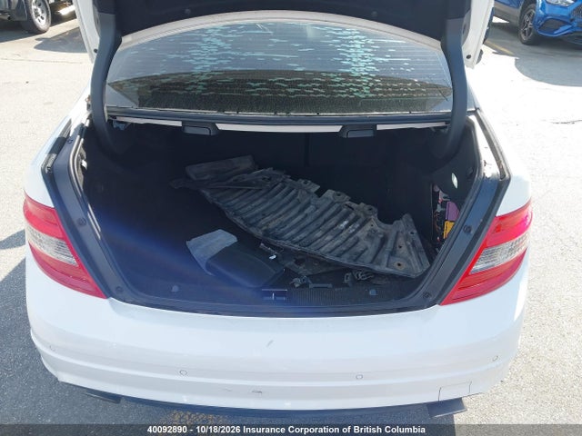 40092890 :رقم المزاد ، WDDGF87XX9F321669 vin ، 2009 Mercedes-benz C 350 4matic مزاد بيع