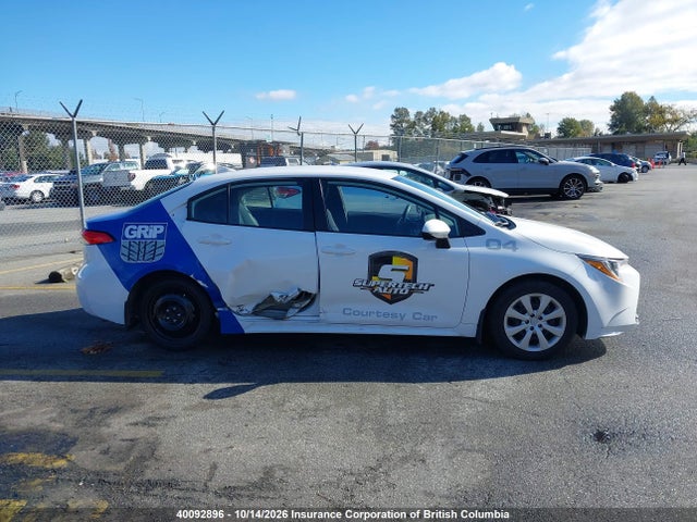 5YFB4MDE3RP188008 Toyota COROLLA LE