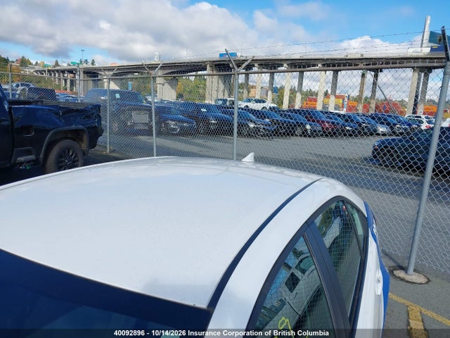 5YFB4MDE3RP188008 Toyota COROLLA LE