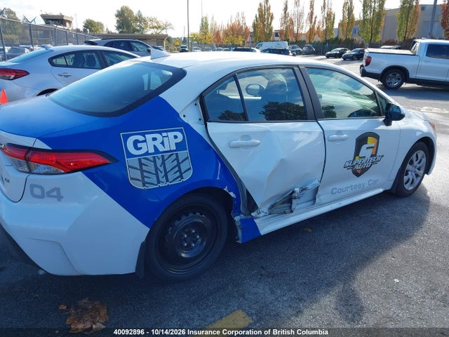 5YFB4MDE3RP188008 Toyota COROLLA LE