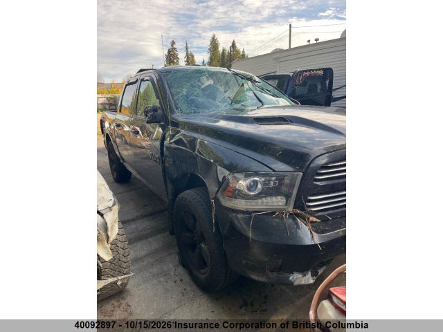 40092897 :رقم المزاد ، 1C6RR7MT3FS783488 vin ، 2015 Ram 1500 Sport مزاد بيع