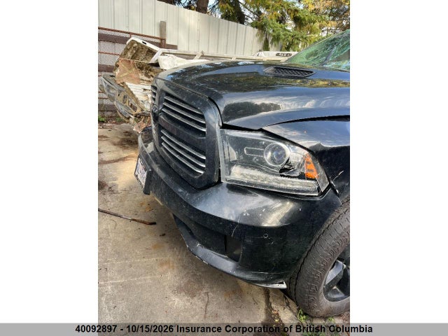40092897 :رقم المزاد ، 1C6RR7MT3FS783488 vin ، 2015 Ram 1500 Sport مزاد بيع