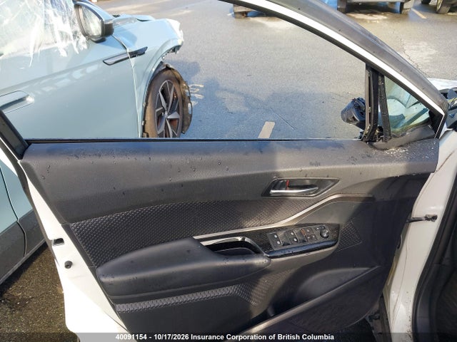JTNKHMBX4K1034275 Toyota C-hr Xle/le/limited