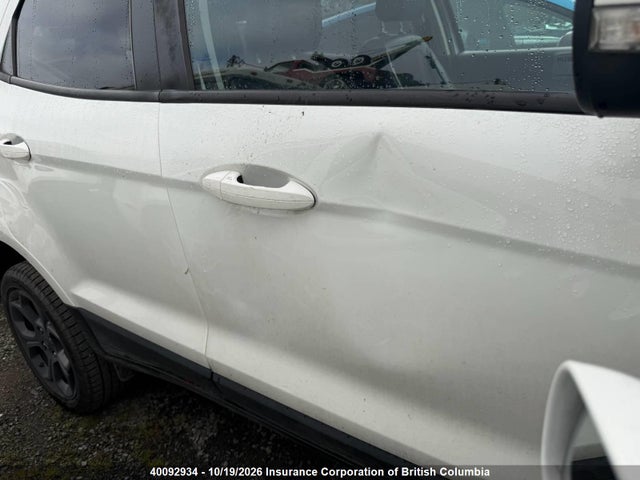 Продаж на аукціоні авто 2018 Ford Ecosport Ses, vin: MAJ6P1CLXJC231060, номер лоту: 40092934